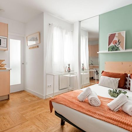 Charming Sol Studios Madrid Exteriör bild