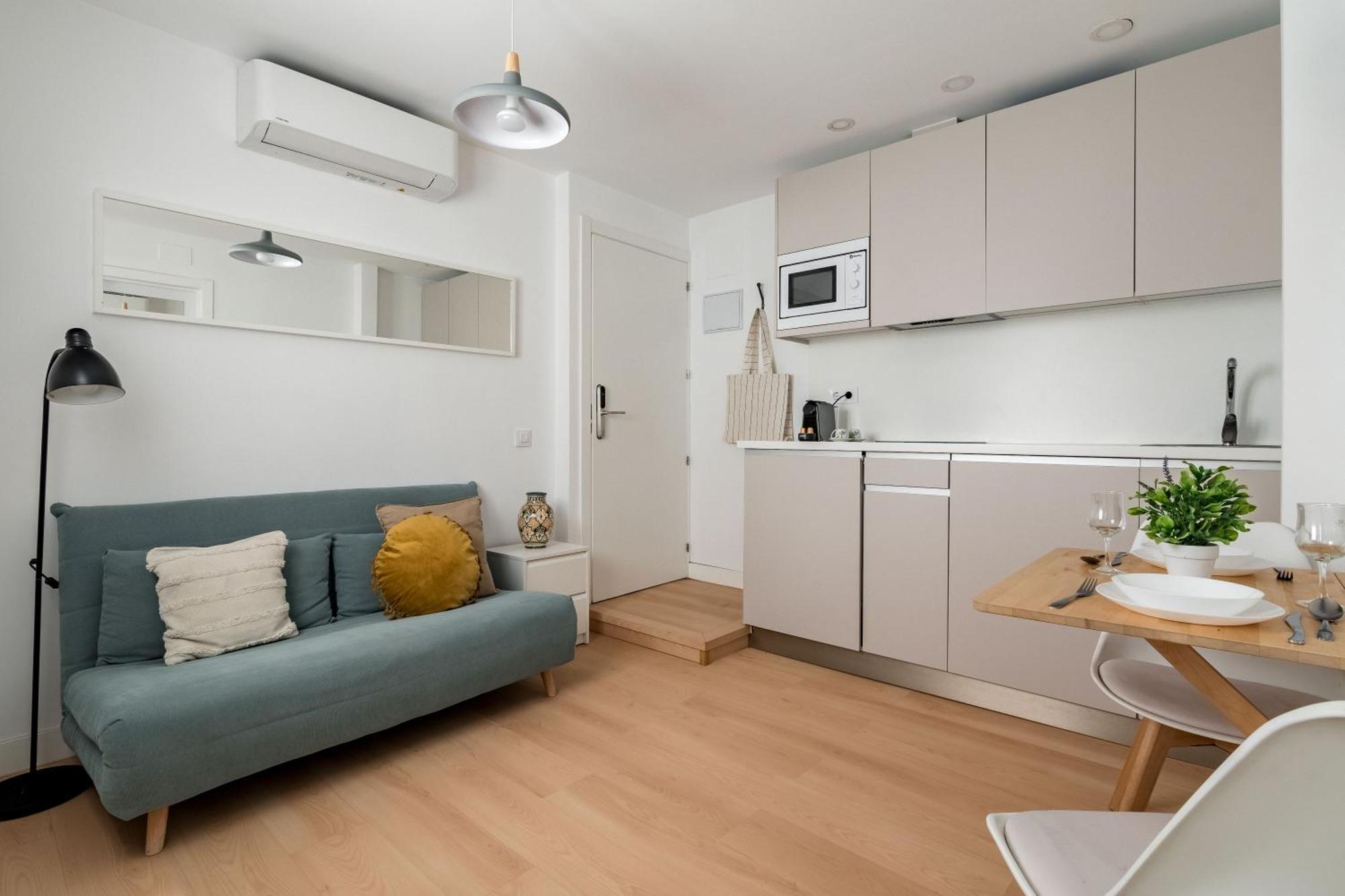 Charming Sol Studios Madrid Exteriör bild