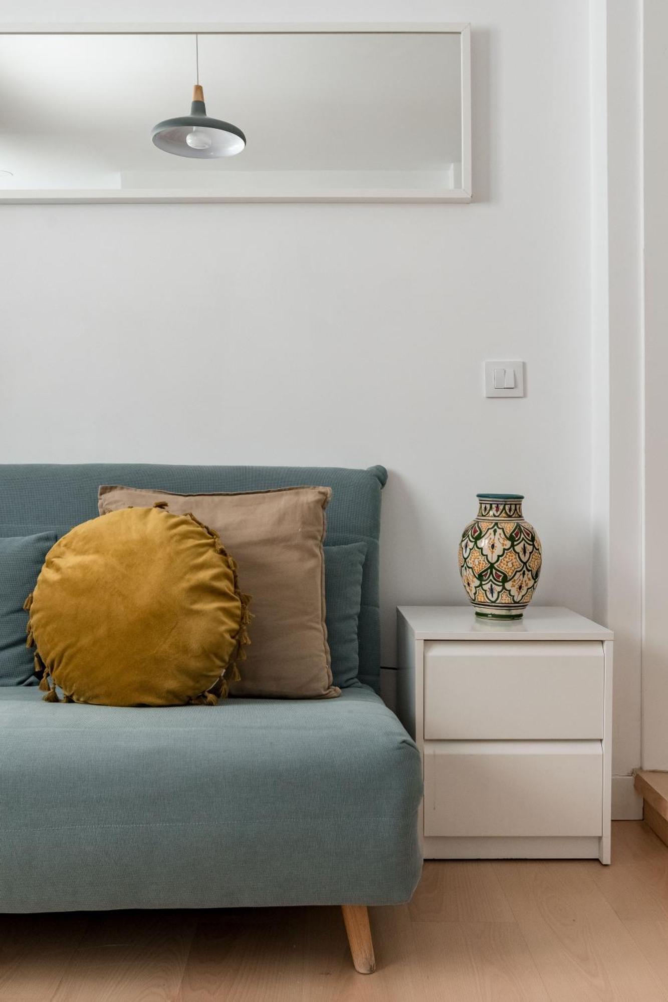 Charming Sol Studios Madrid Exteriör bild