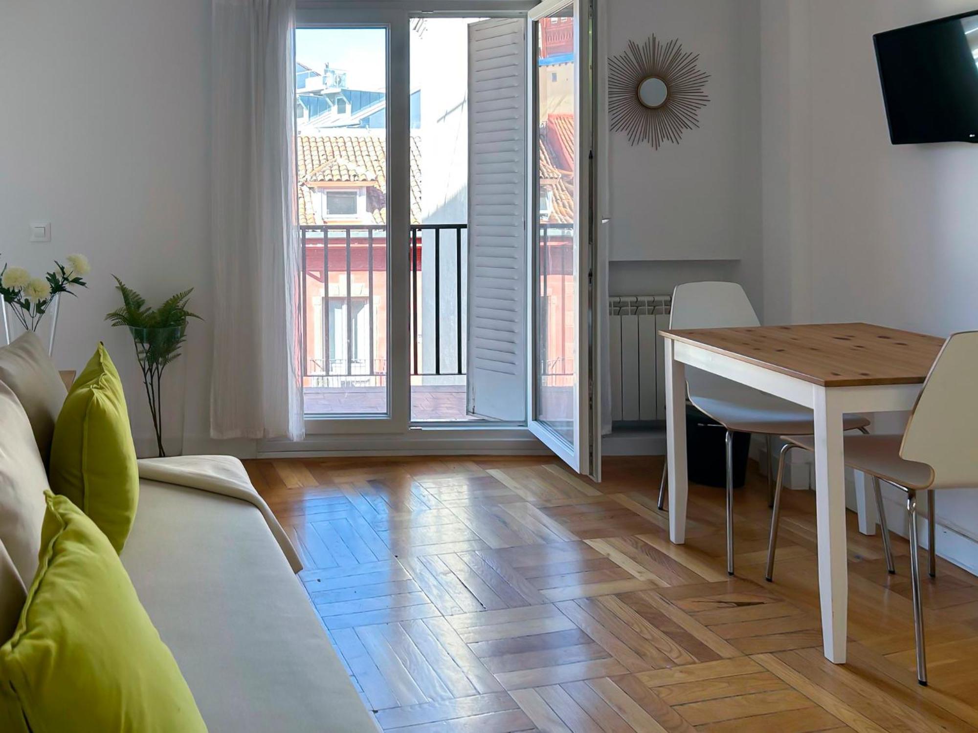Charming Sol Studios Madrid Exteriör bild
